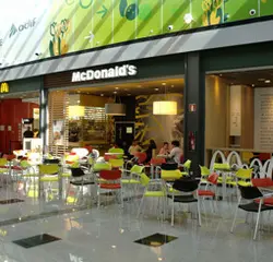 restaurantemcdonald2