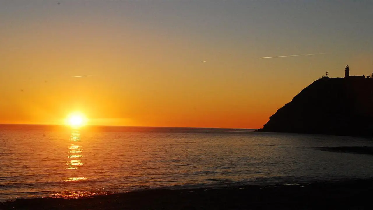 Puesta de sol desde la playa de Carchuna Motril Granada