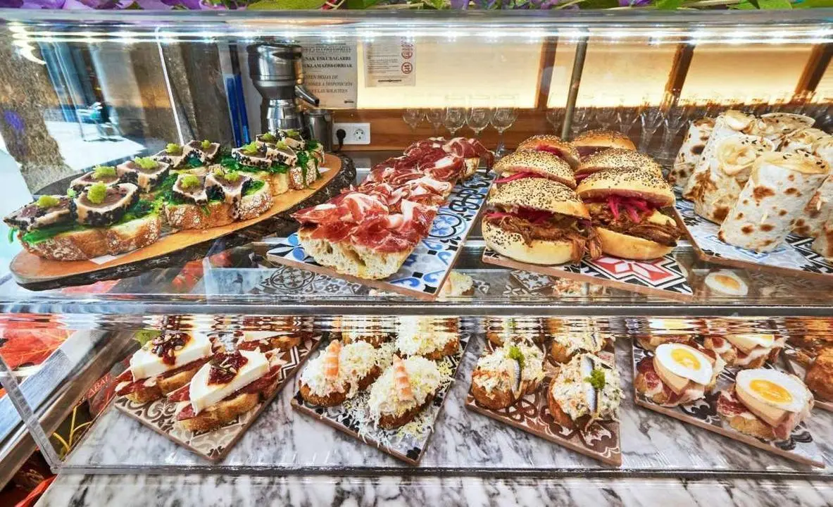 En Bilbao los pintxos son toda una forma de entender la vida 2 1282x780 min