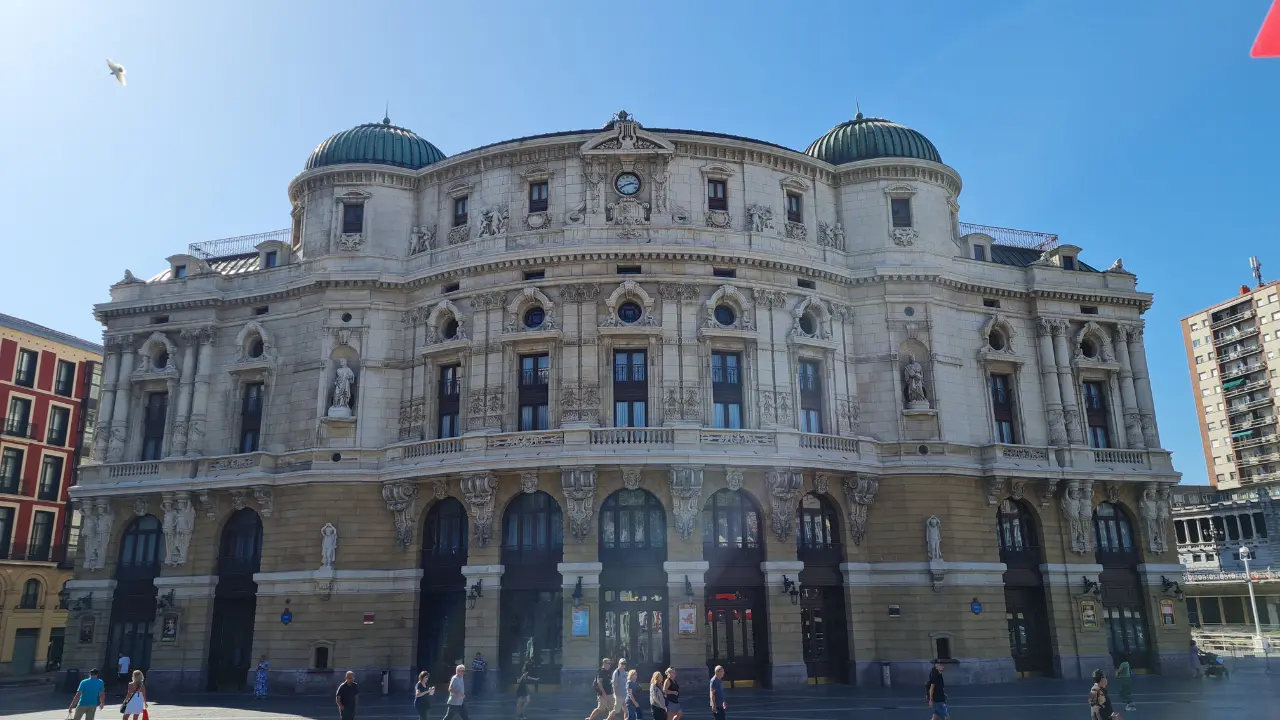 teatro arriaga portada