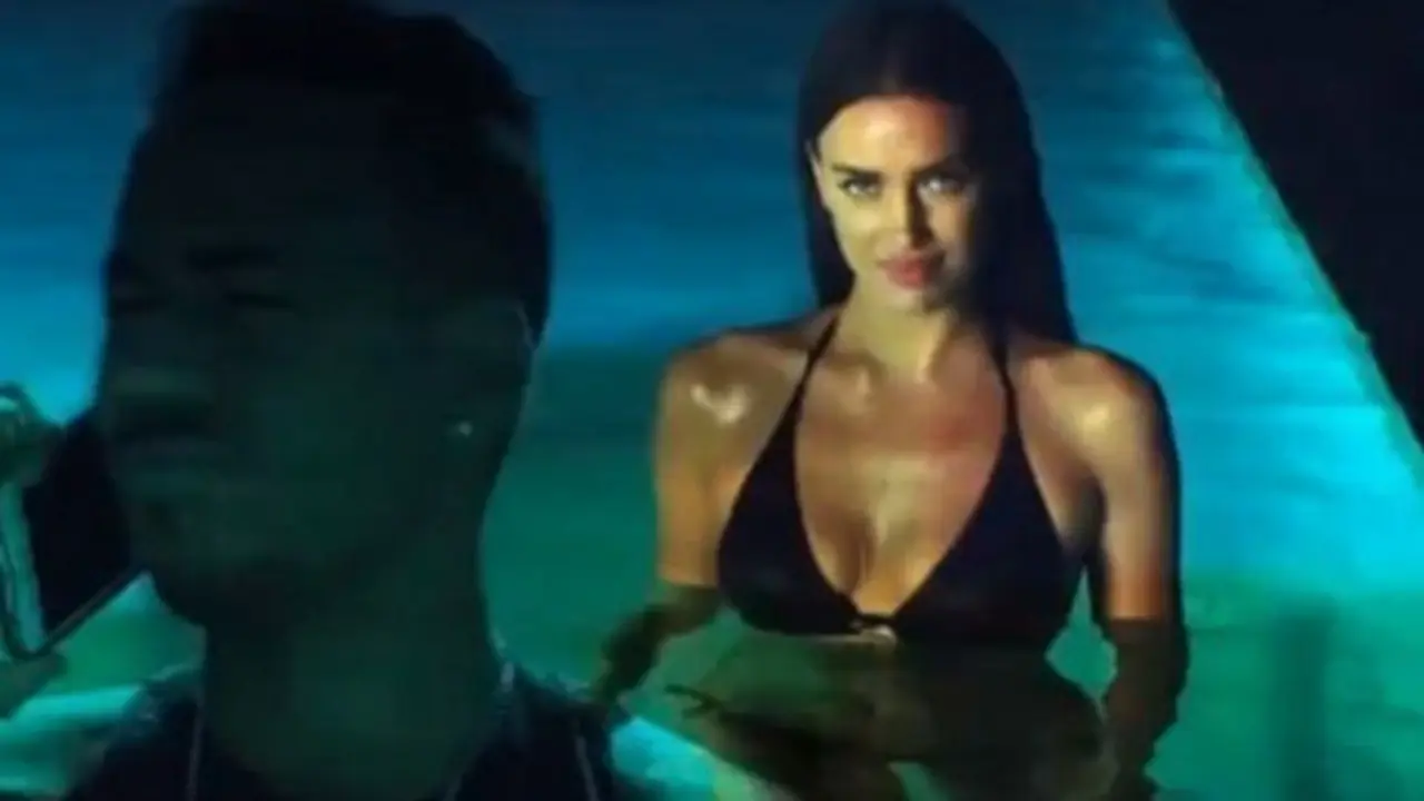 Irina Shayk junto a Romeo SAntos y Marc Anthony