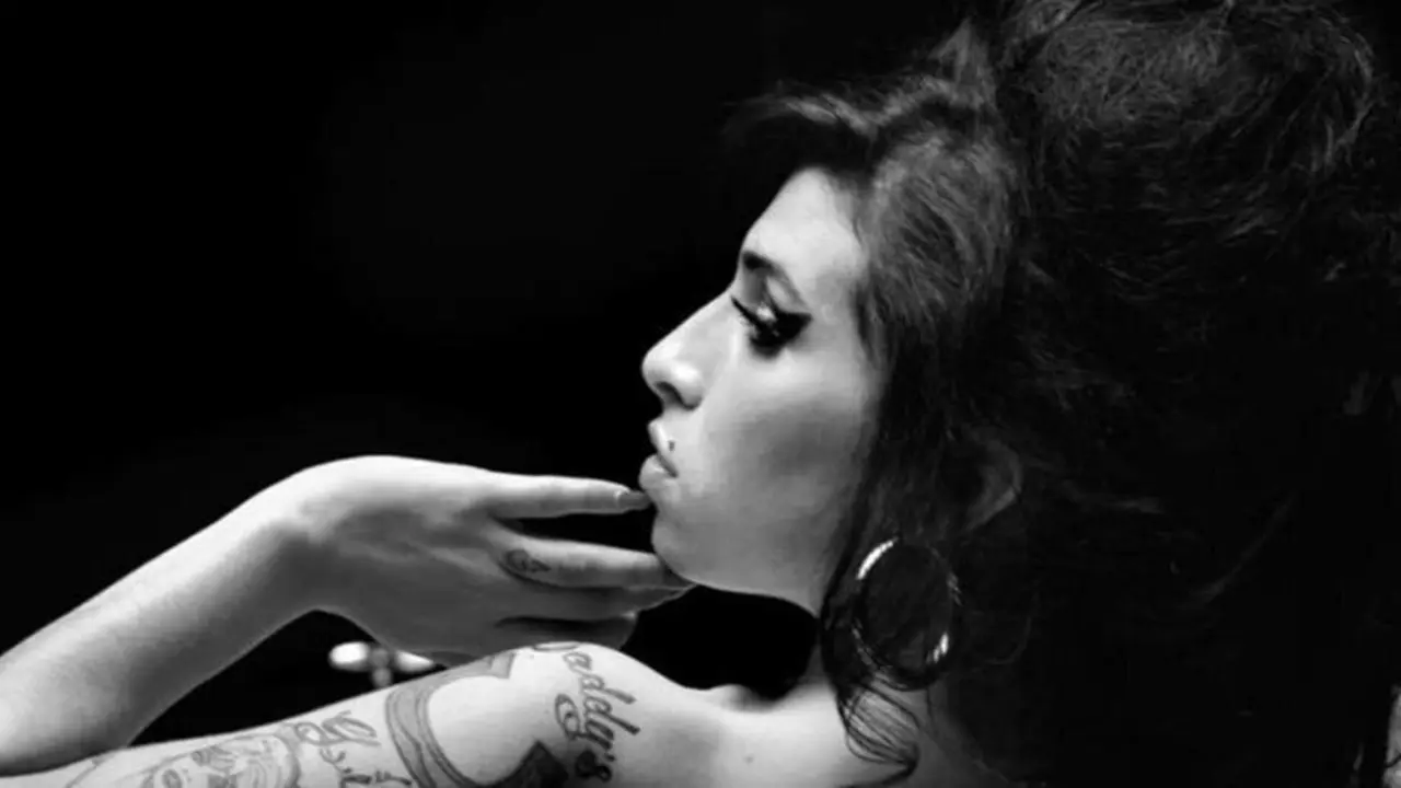 Fotograf&iacute;a de la artista brit&aacute;nica Amy  Winhouse
