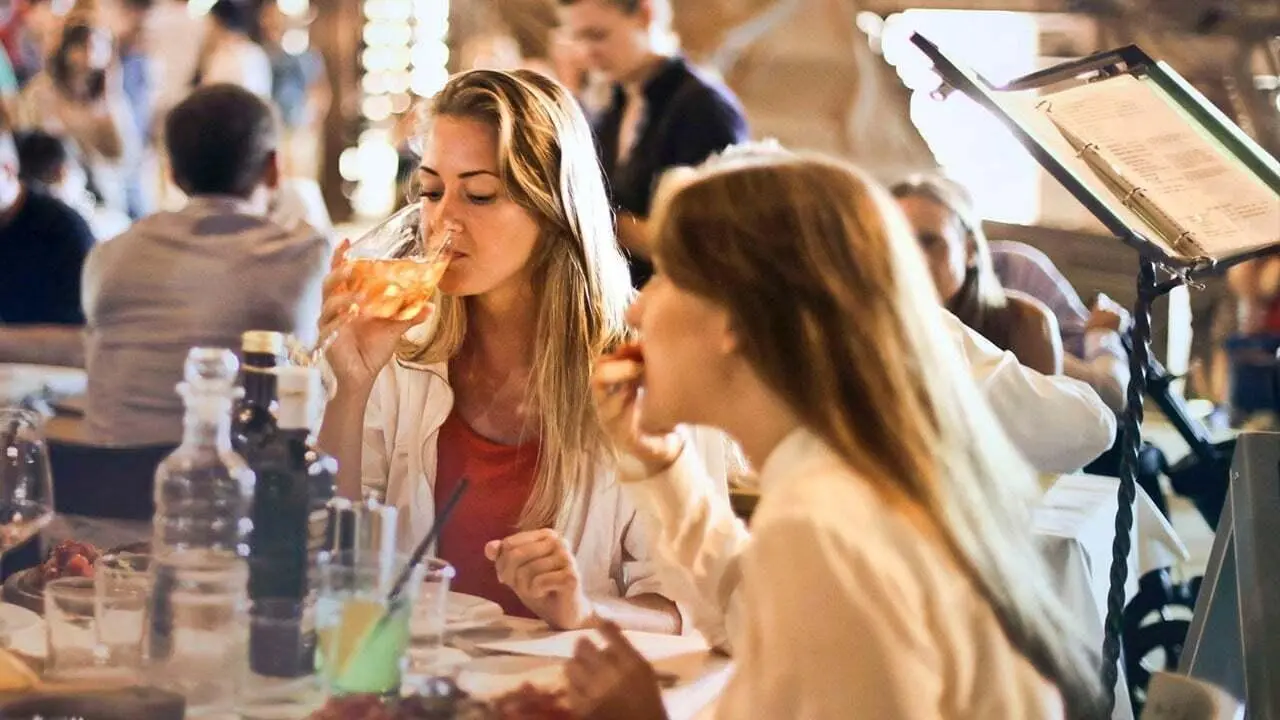 Comer y beber restaurante cafe