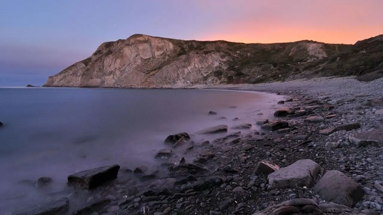 playa menakoz 3 min
