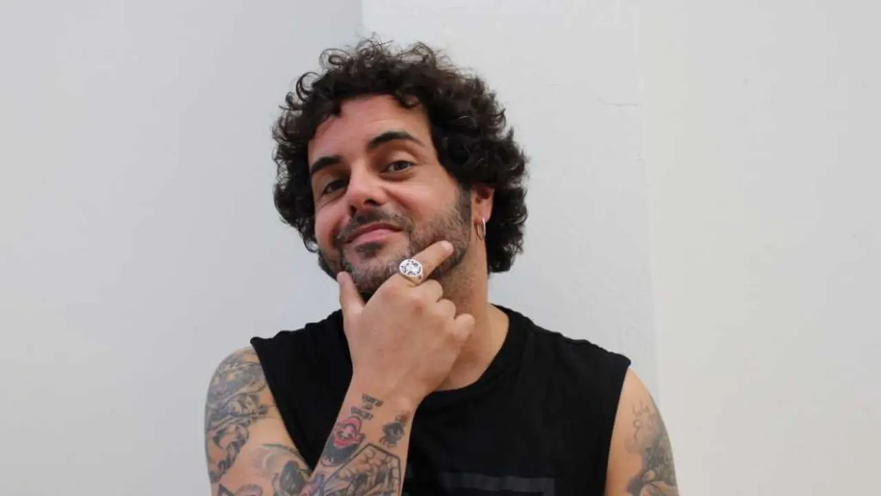 David Perdomo mon&oacute;logo coru&ntilde;a