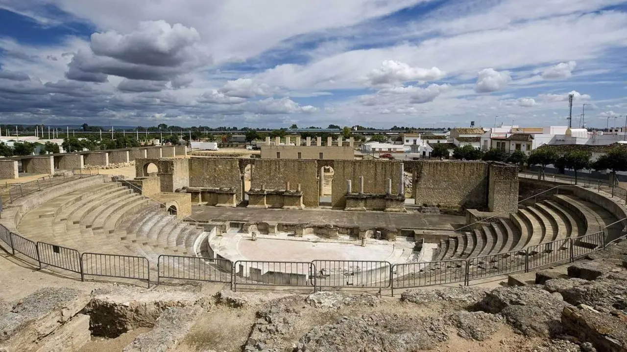 Teatro de Italica Patrimonio de la Humanidad Andaluc&iacute;a