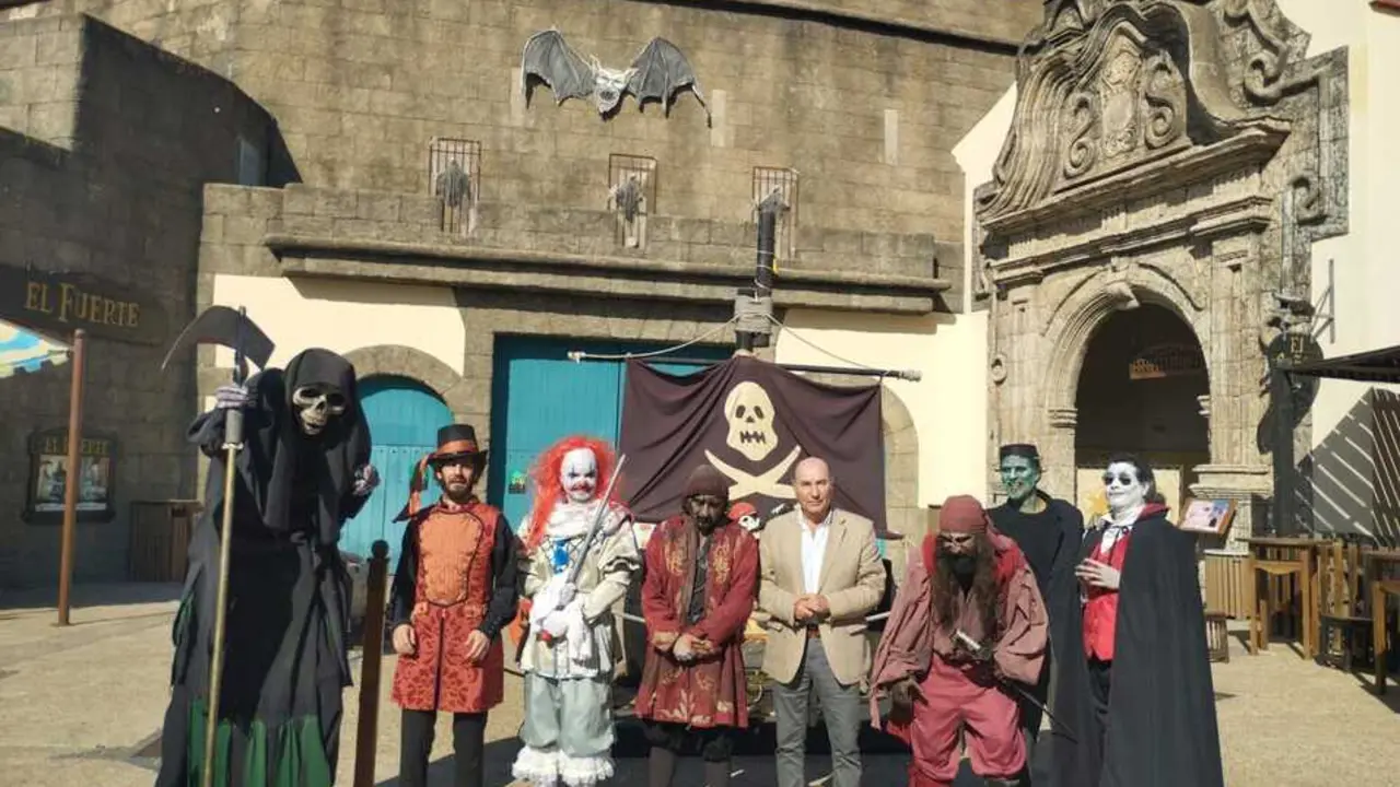 Fiestas y rutas de Halloween en Sevilla. Isla M&aacute;gica en Halloween