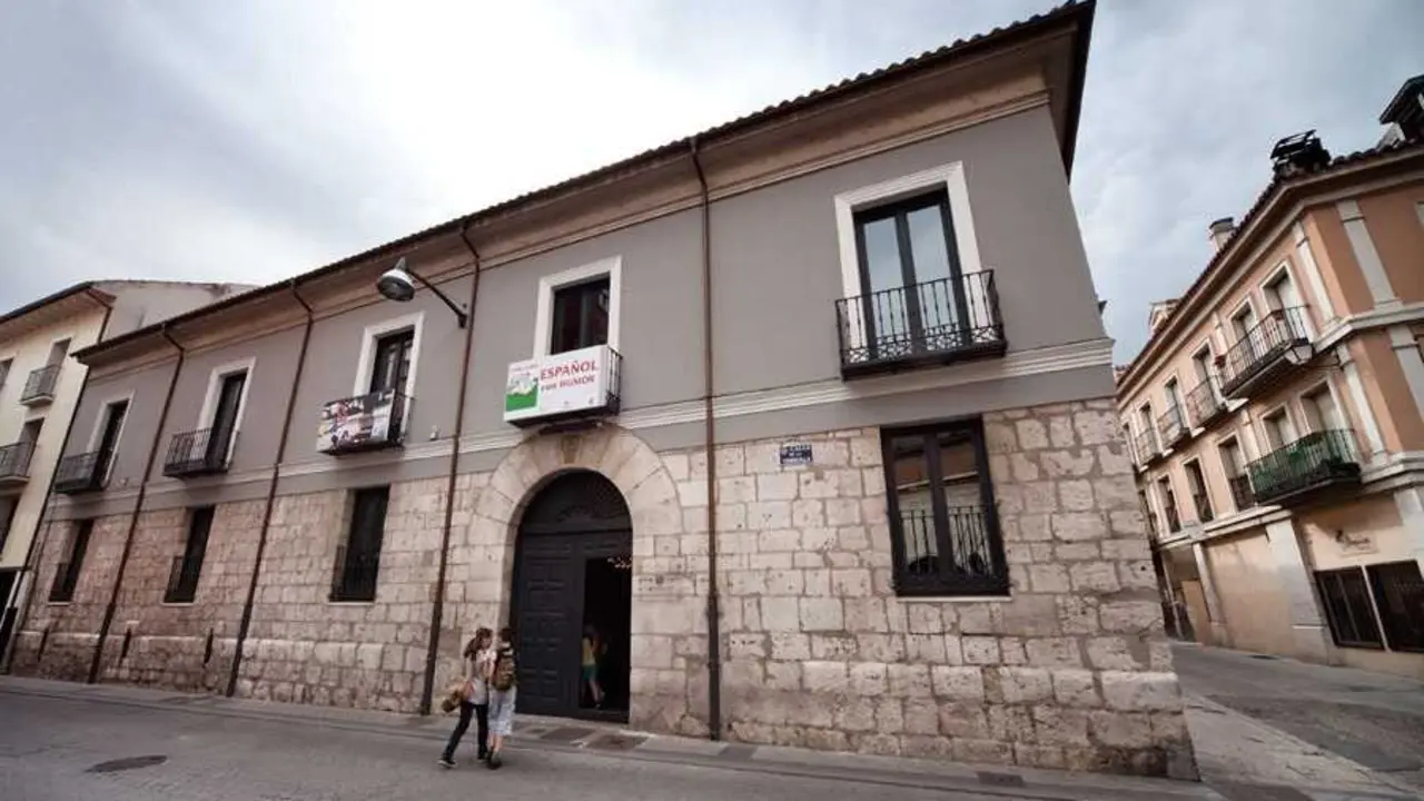Sala Municipal de Exposiciones de la Casa Revilla