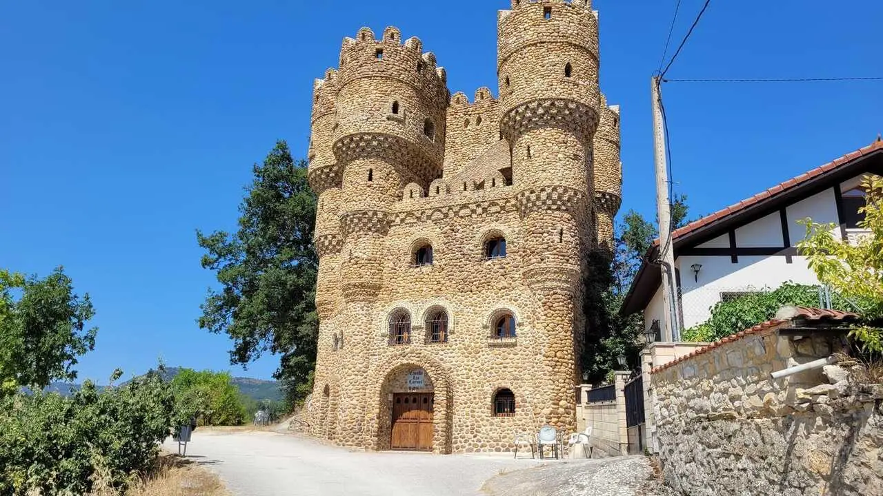 castillo de las cuevas