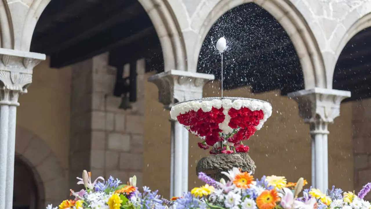 El Ou com Balla es una tradici&oacute;n del Corpus Christi en Barcelona