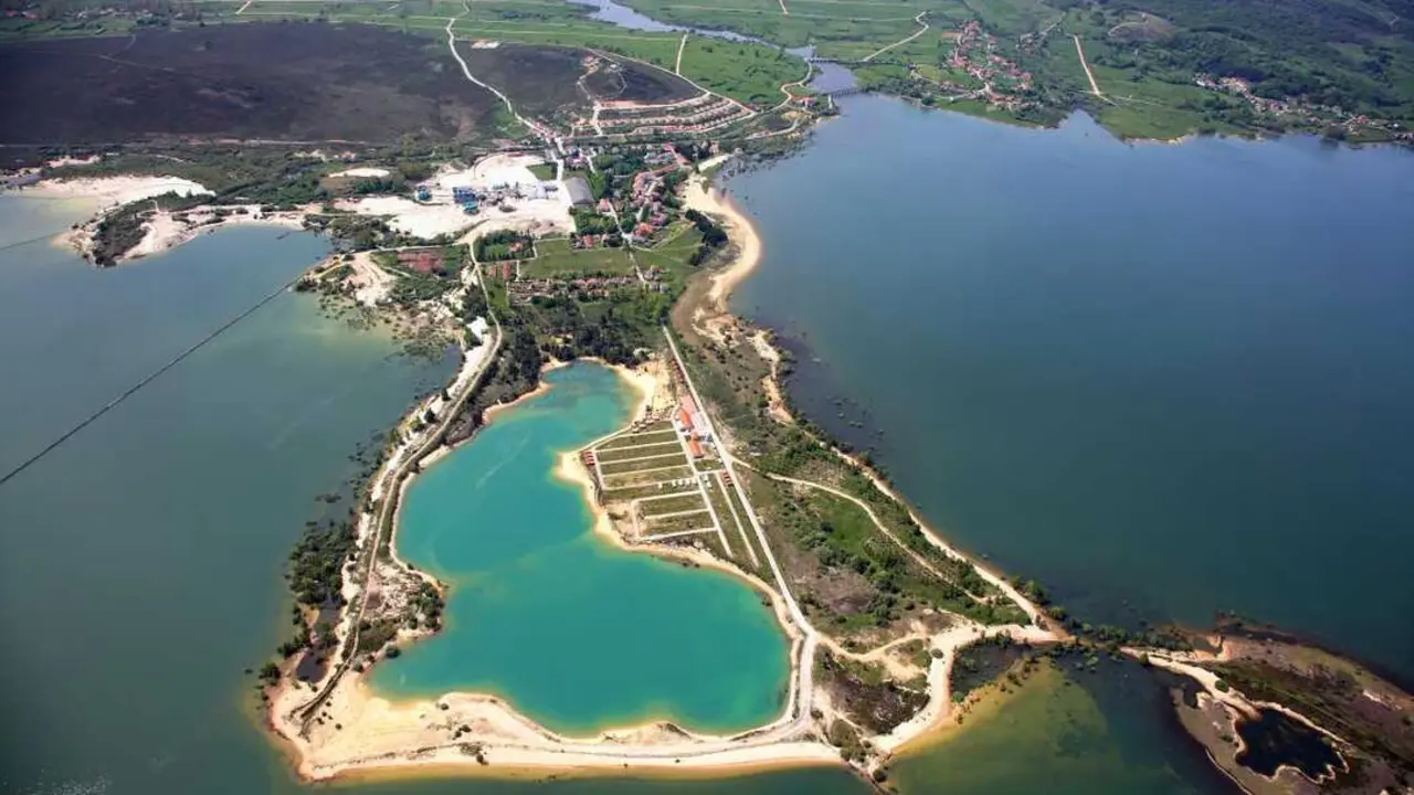 camping playa arija