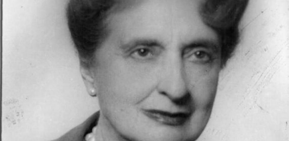Maria Luz Morales mujeres españolas