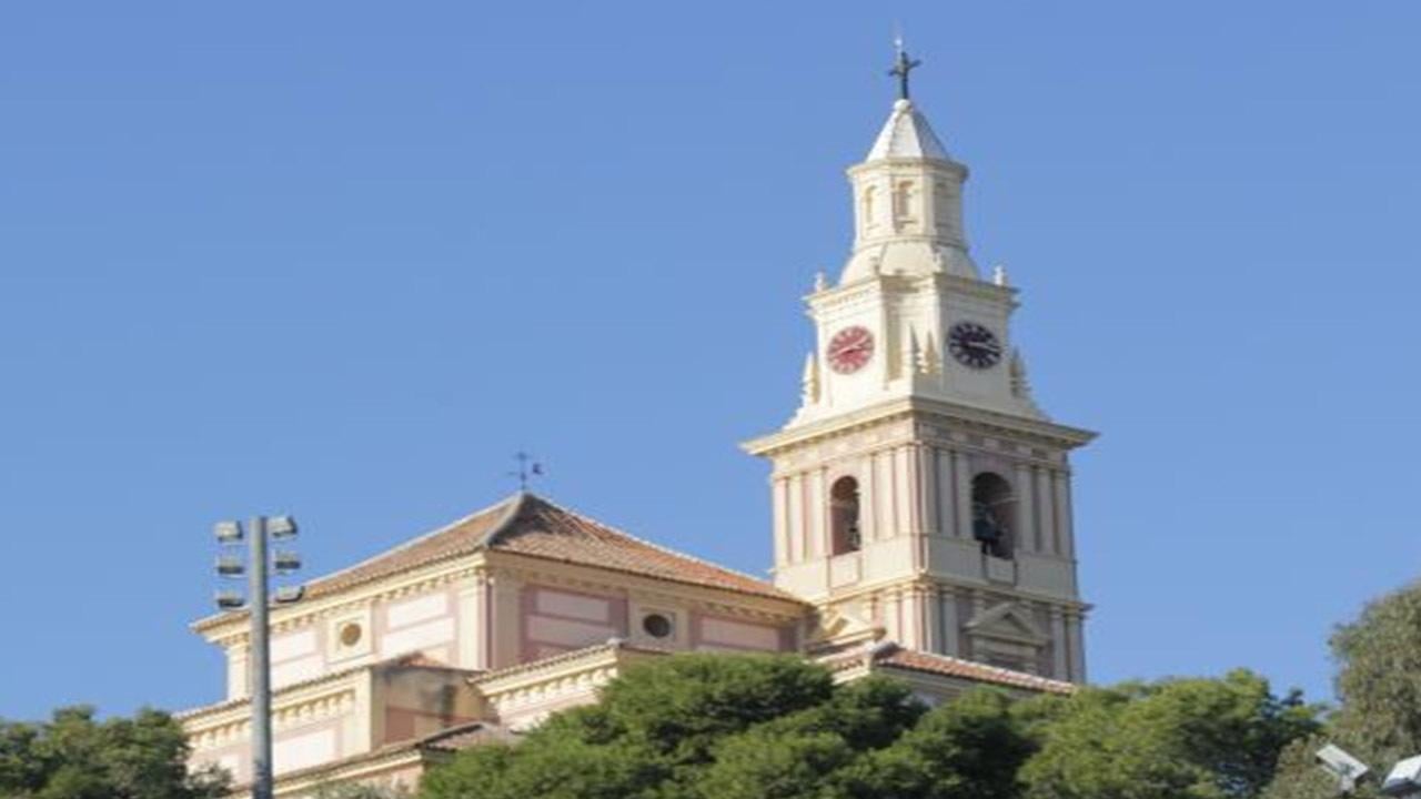 Mas detalles Vista del Santuario de la Virgen de la Cabeza en Motril