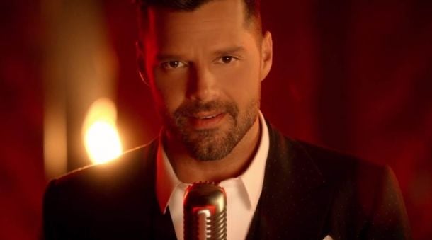 Ricky Martin video Adiós