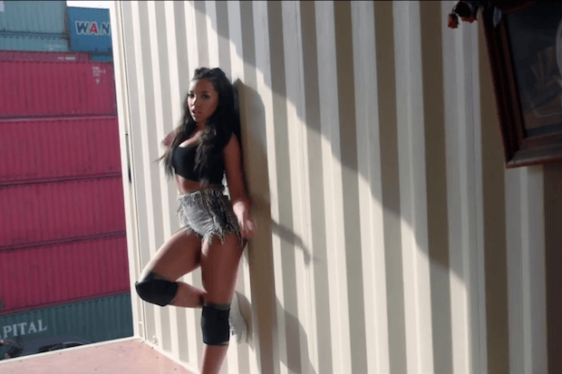 Video de Tinashe, ‘All Hands On Deck’