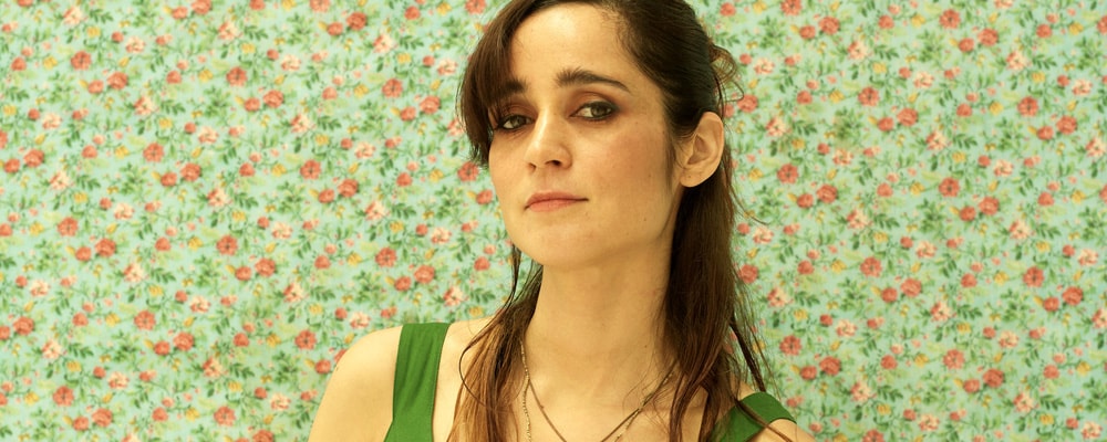 Julieta Venegas lanza nuevo álbum de estudio ‘Algo sucede’