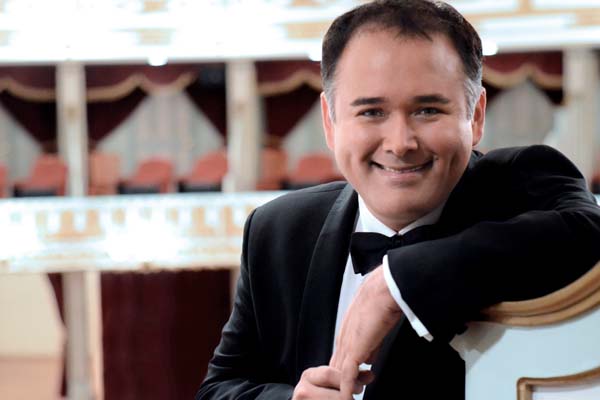El aclamado tenor mexicano Javier Camarena vendrá a Bilbao el 7 de Junio