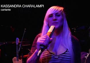 Kassandra Charalampi en directo en el Rvbicón