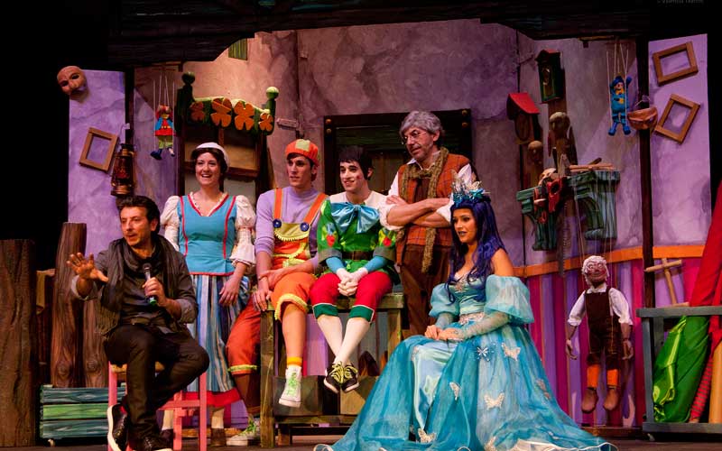 Musical de Pinocho en el Teatro Municipal de La Bañeza