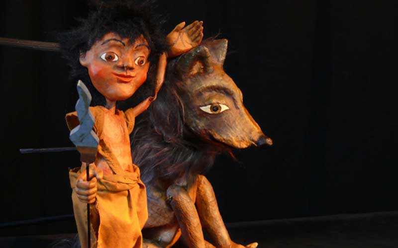 Marionetas para niños en el Teatro San Francisco
