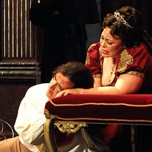 Ópera Tosca de Puccini en Teatro Bretón