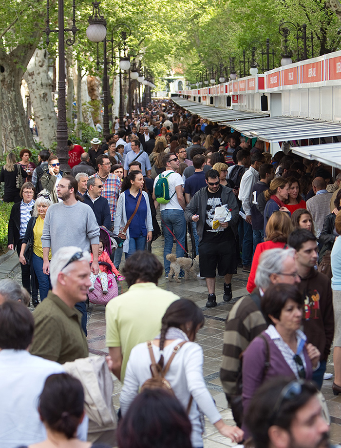 La Feria del Libro de Granada celebra su XXXVI edición bajo el lema ‘Leer con los sentidos’
