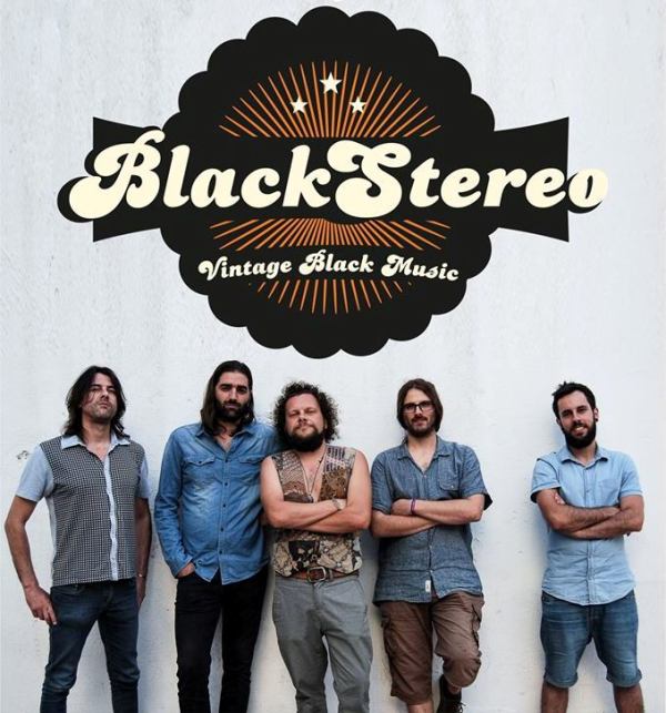 Black Stereo concierto en la taberna del Náutico de Vigo