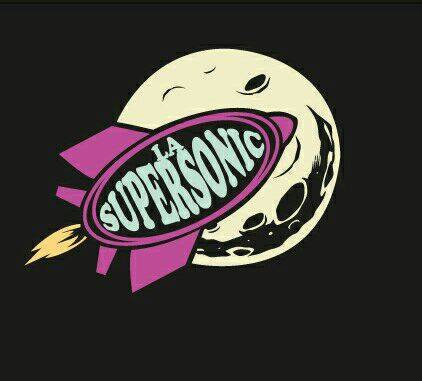 Supersonic, concierto en la taberna del náutico de Vigo