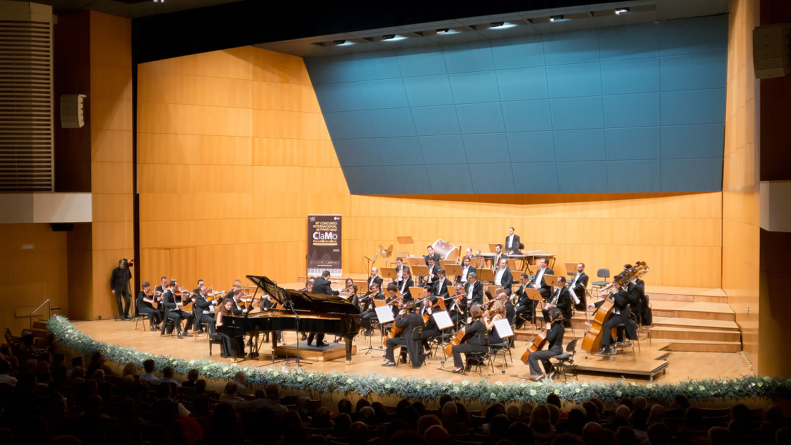 Orquesta sinfónica Región de Murcia + Clamo Music en el Auditorio Víctor Villegas