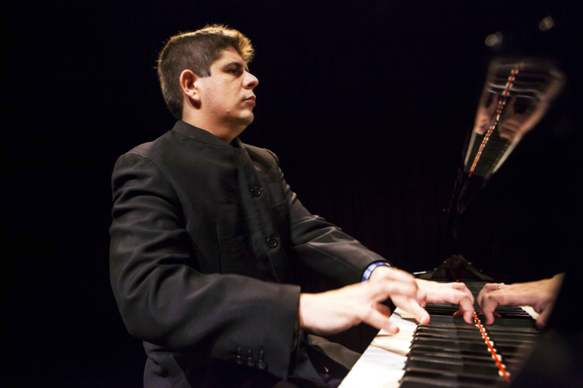 El pianista Javier Perianes en concierto en el Teatro de la Maestranza de Sevilla