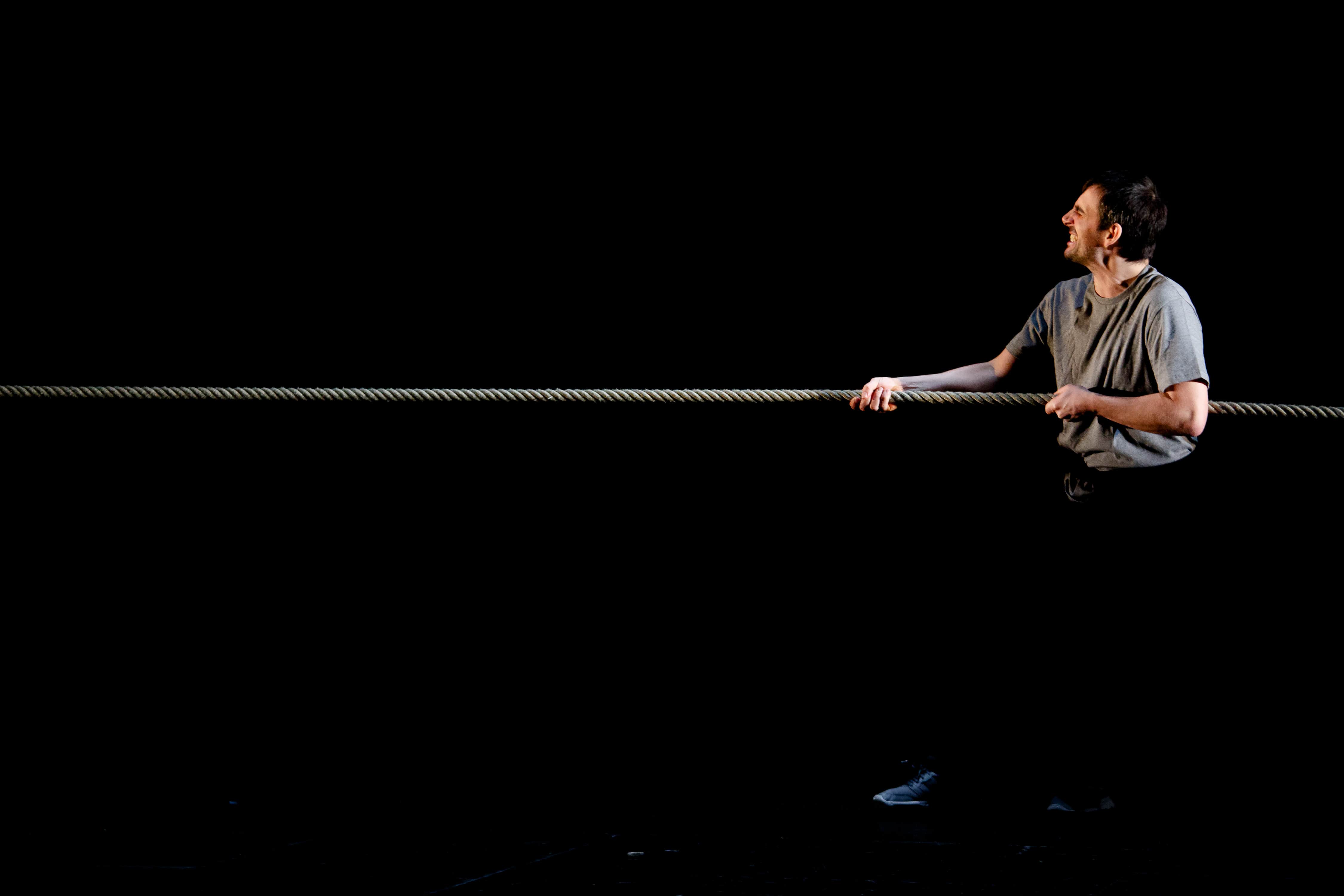 Soka (cuerda) en el II Ciclo los Jóvenes y el Teatro del Teatro Alameda de Sevilla