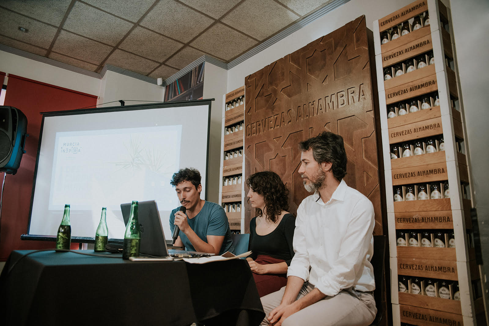 Los arquitectos Carmen Santa-Cruz y Pablo Carbonell de Ecoproyecta fueron los protagonistas de ‘Descubriendo Murcia’