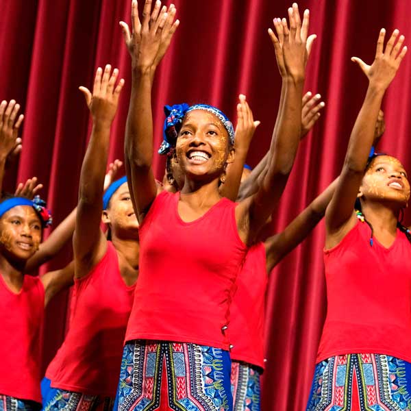 Concierto de Malagasy Gospel Choir en Auditorio Manuel de Falla en Granada