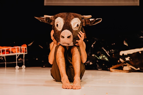 ‘La vaca que ríe’ en la muestra internacional de Teatro Contemporáneo