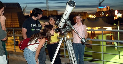 Noche de astronomía en Parque de las Ciencias de Granada