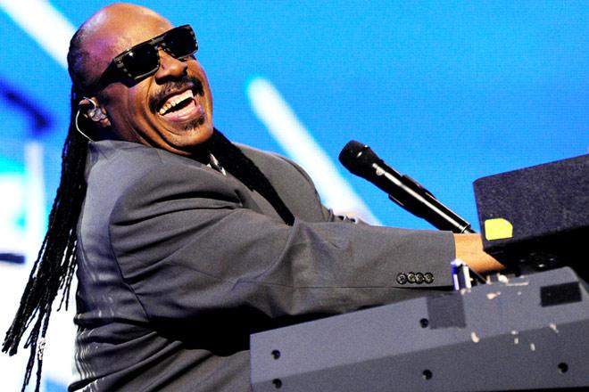 Stevie Wonder ha cumplido 70 años: repasamos su trayectoria