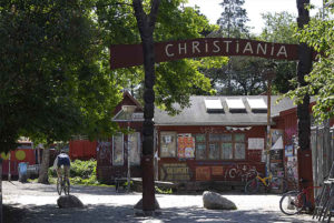 La Ciudad Libre de Christiania no obedece a más ley que la suya propia