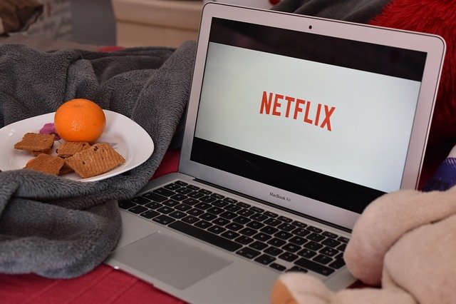 Netflix prueba el botón 'Shuffle Play' que ofrecerá contenido aleatorio
