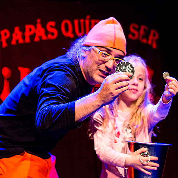 ¡Papás, quiero ser mago! en Teatro La Encina en Madrid