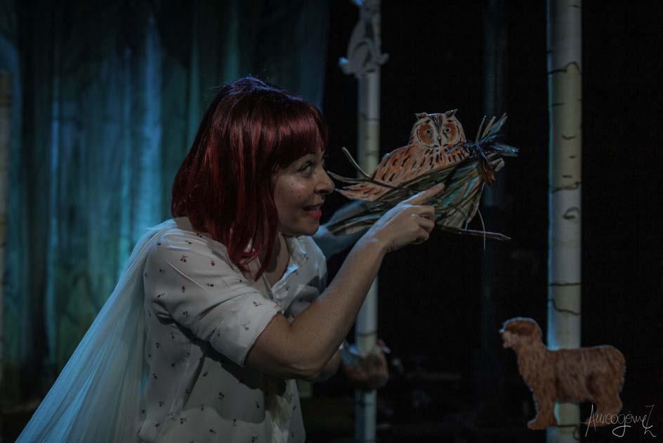 Olivia y las plumas, obra de teatro familiar en la sala Ártika de Vigo