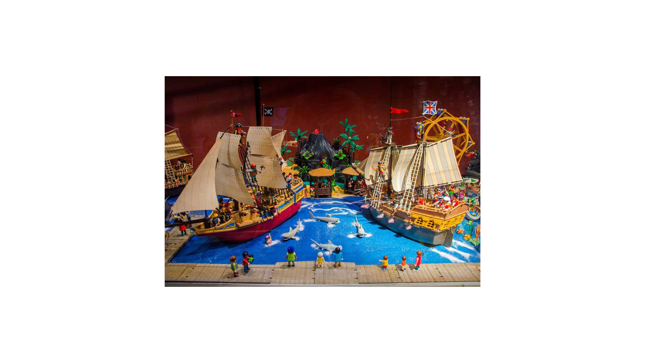 Exposición de la historia de la navegación con Playmobil