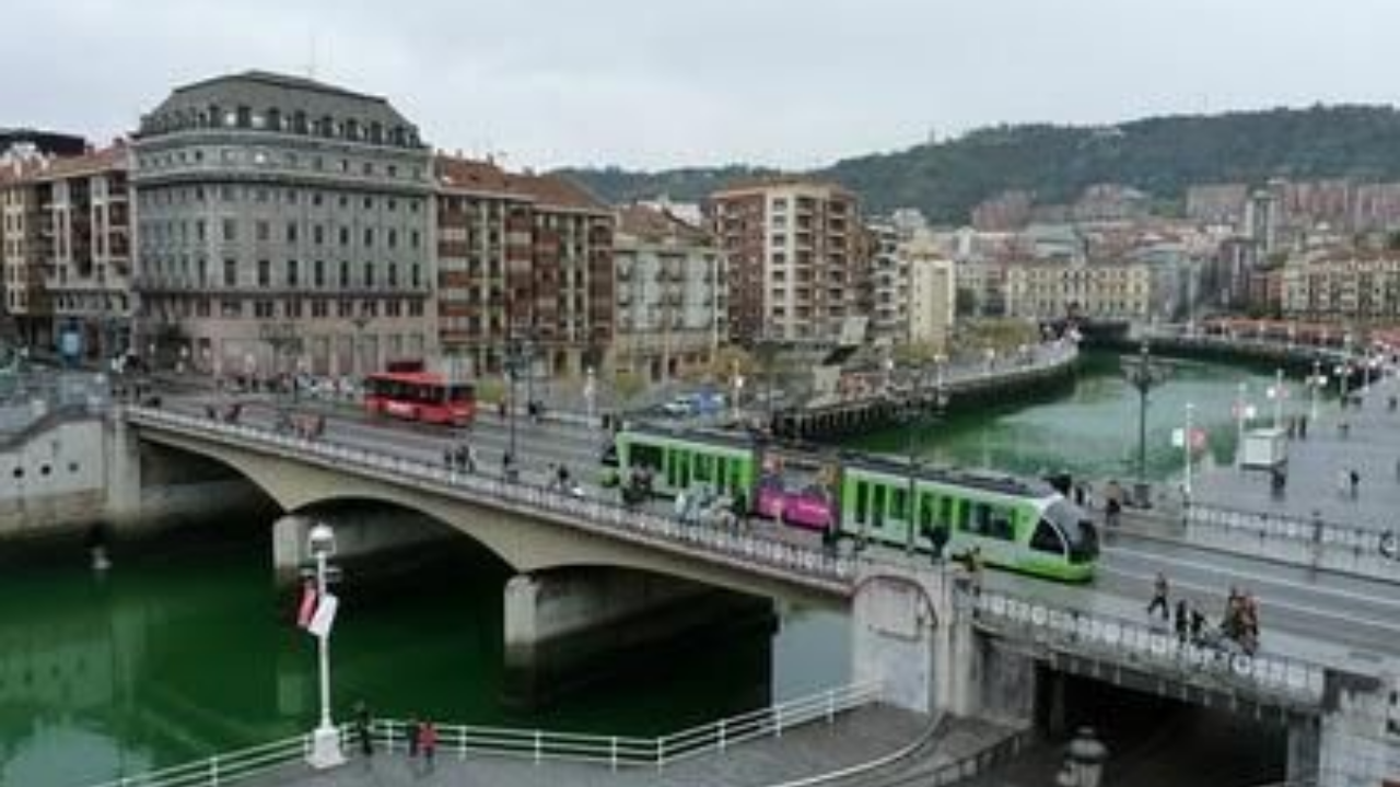 Álex de la Iglesia rueda en Bilbao