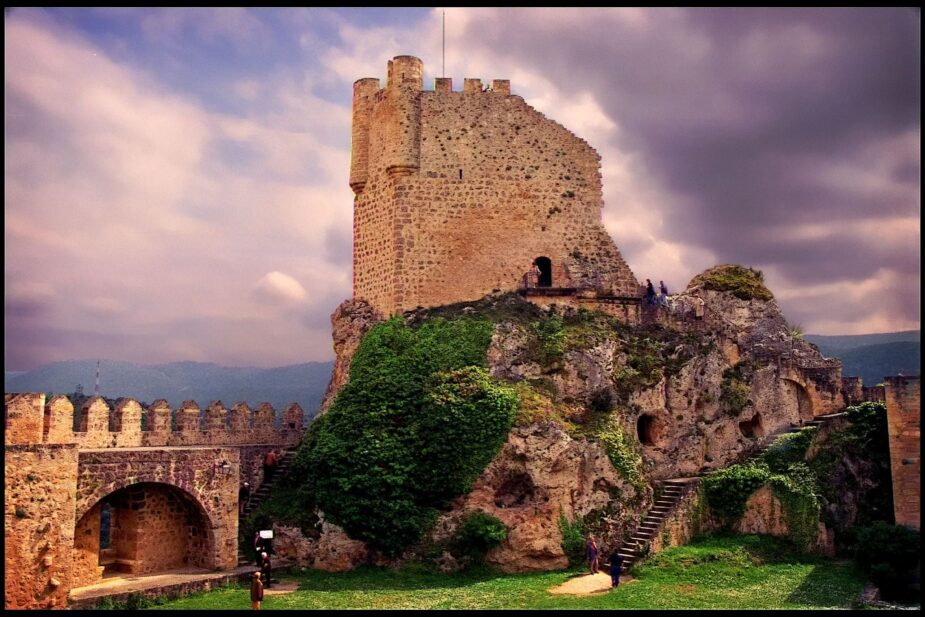 Los catorce castillos de la provincia de Burgos que tienes que visitar