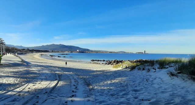 Playa de Arganzada senderismo Vigo Camiño Beiramar