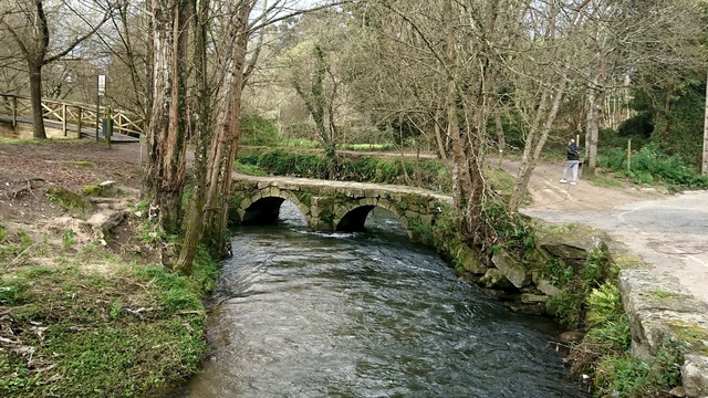 Ponte Medieval de Sardoma senderismo Vigo Camiño Beiramar