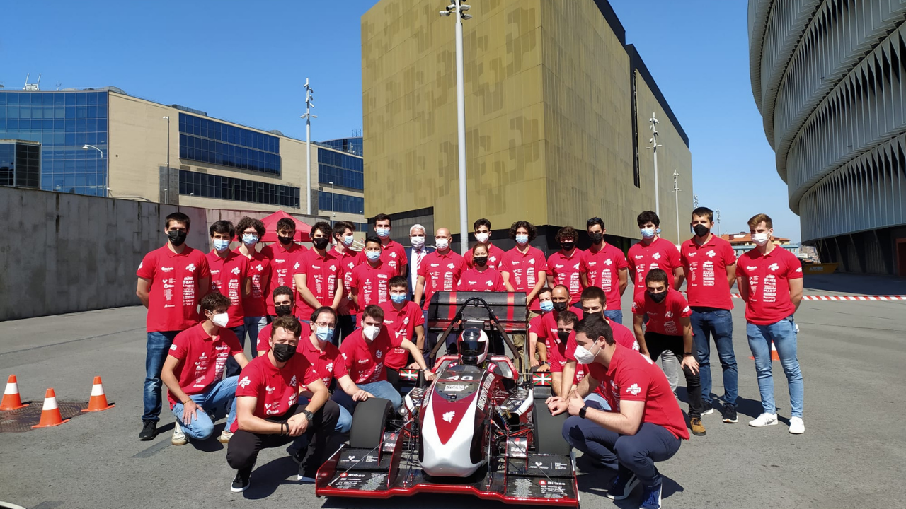 Formula Student Bizkaia de la Escuela de Ingeniería de Bilbao presenta el nuevo monoplaza FSB2021