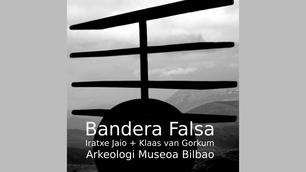 El Museo Arqueológico de Bilbao acoge «Bandera Falsa»