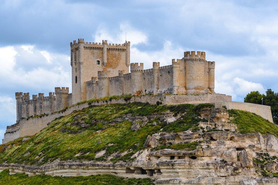 Los 15 castillos de la provincia de Valladolid que tienes que visitar