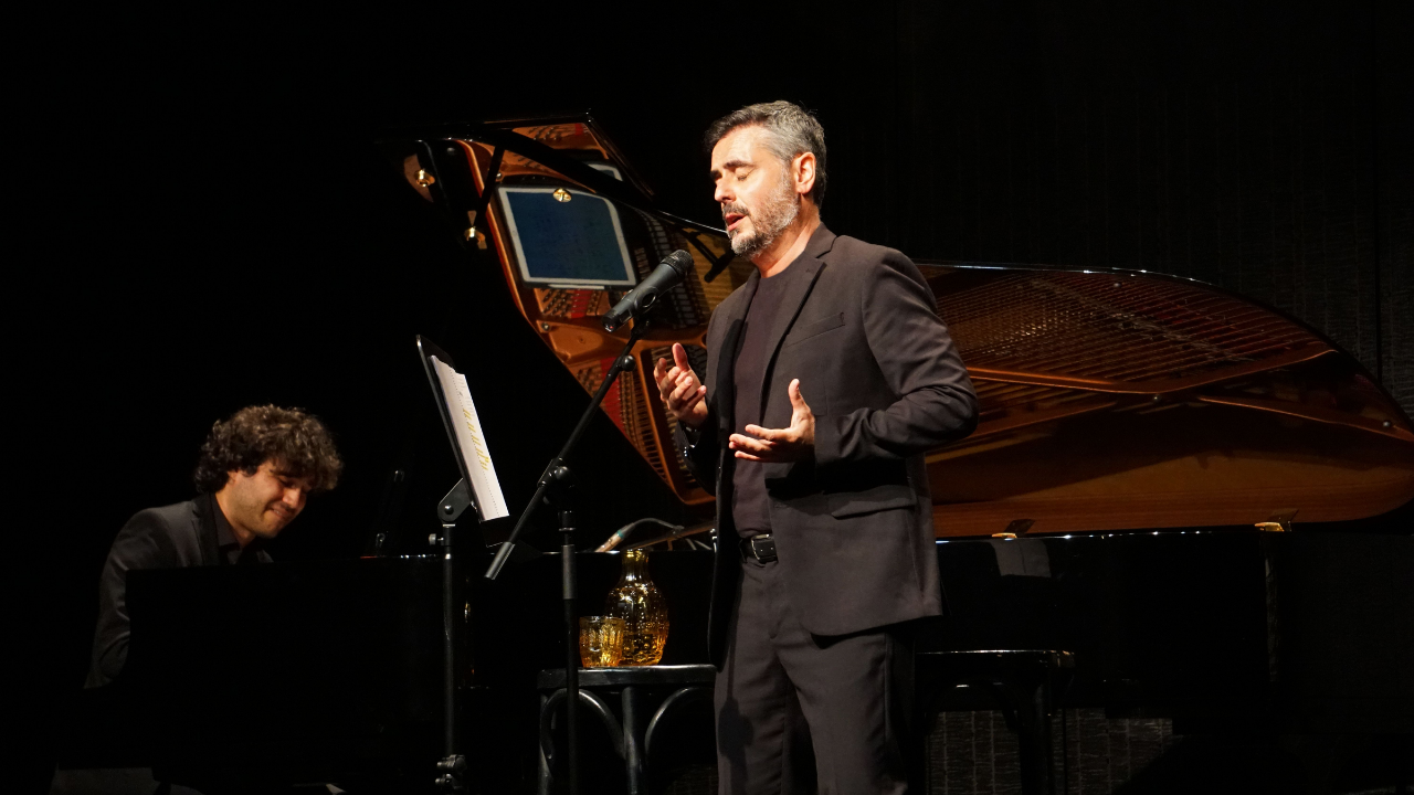 El tenor Andoni Martínez Barañano ofrece ‘Canciones para una vida’ en el Campos Elíseos