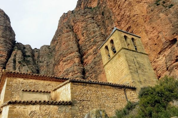 Riglos. Los 10 pueblos más bonitos de Huesca. María Reyes.